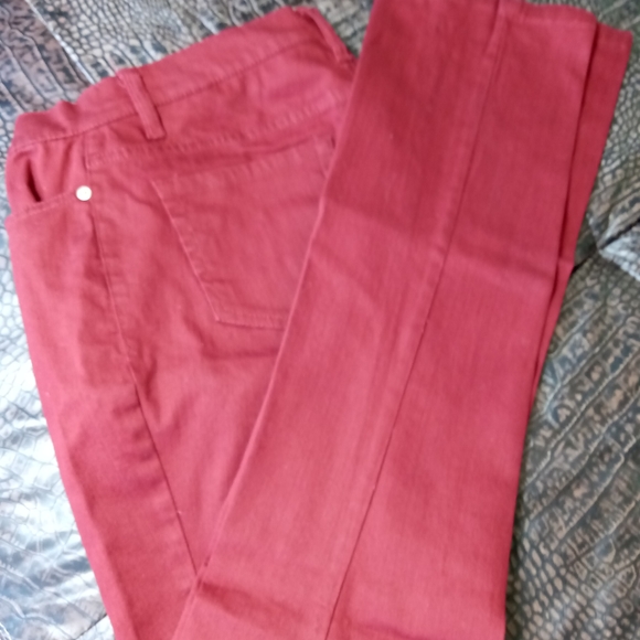 .Liz Claiborne red jean - Picture 7 of 8